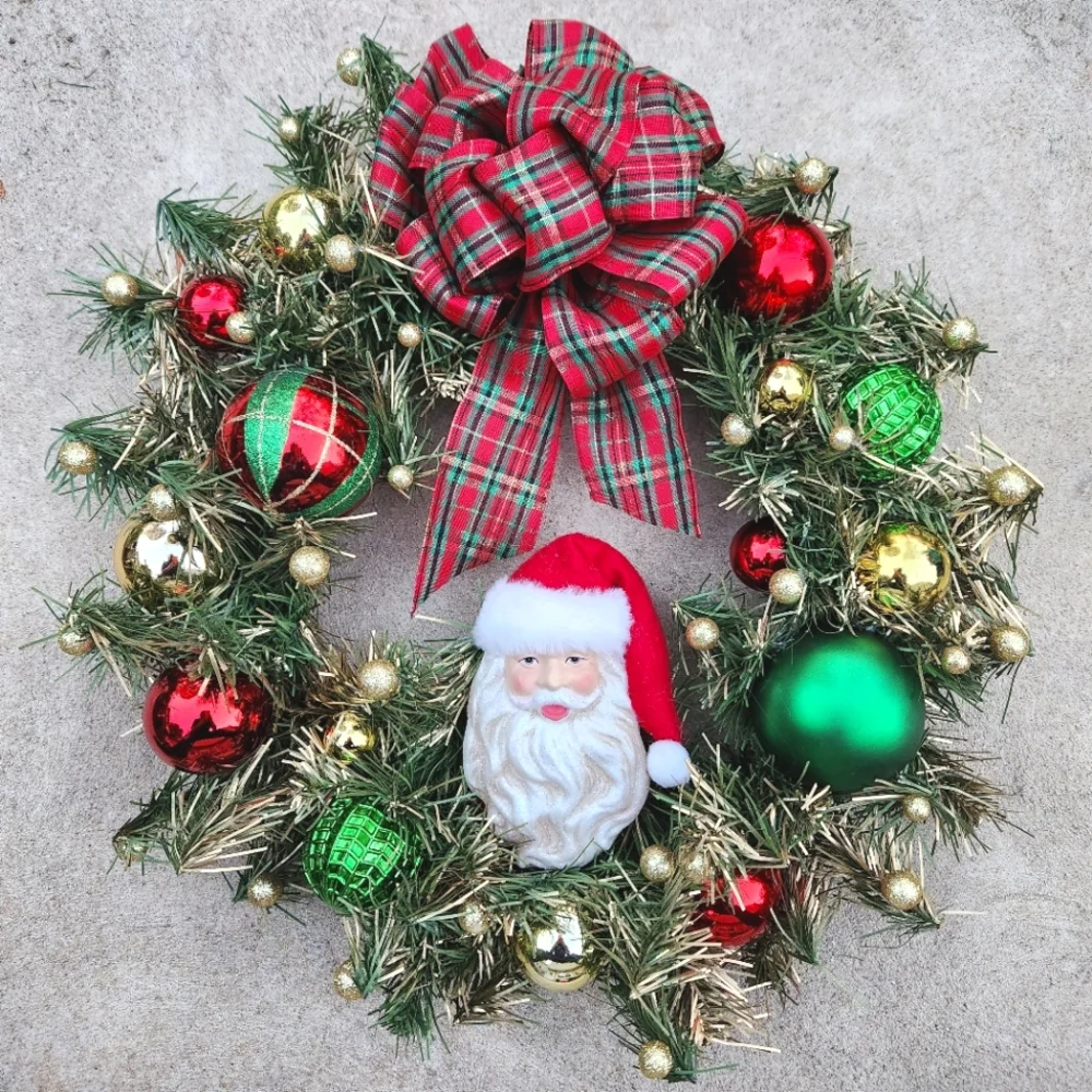Santa Claus Red Gold & Green Festive Plaid Christmas Wreath